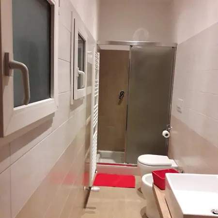 La Casa Nel 2 3*