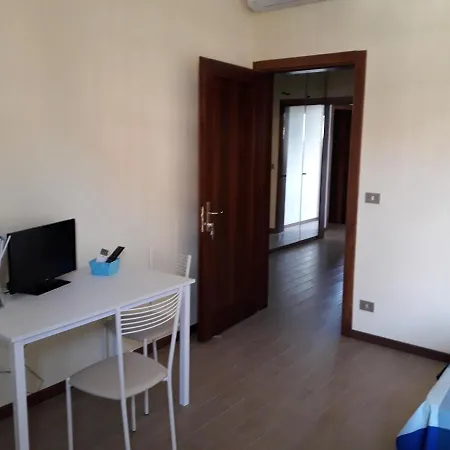 La Casa Nel 2 Guest house