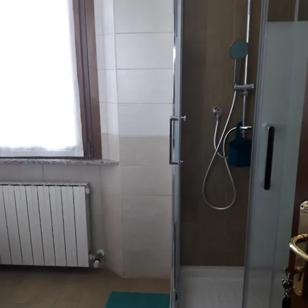 Konukevi La Casa Nel 2 3*