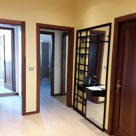 La Casa Nel 2