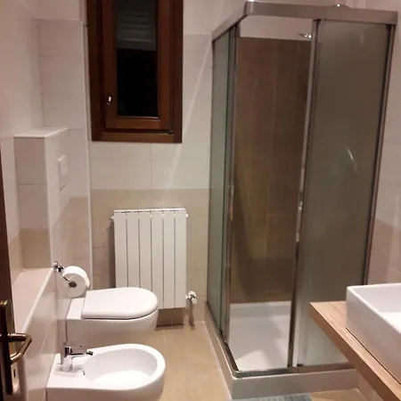 La Casa Nel 2 Pensjonat