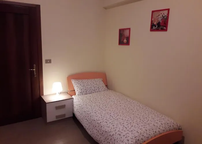 La Casa Nel 2 3* Bologna