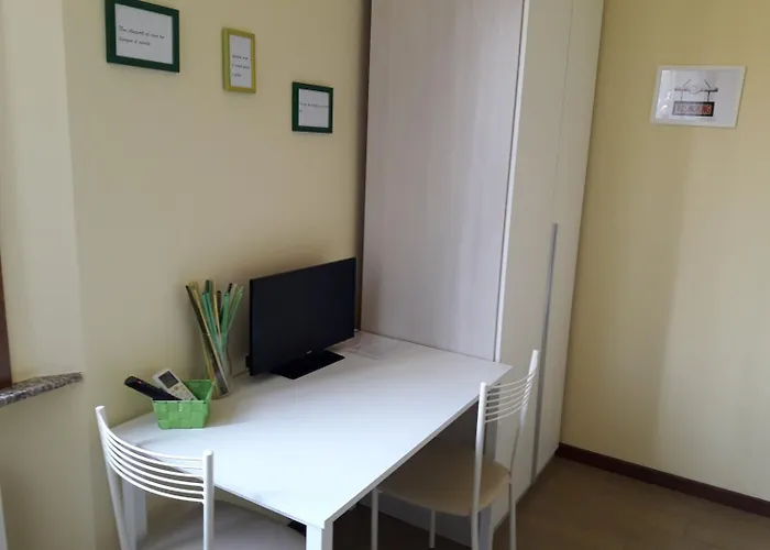 Πανσιόν La Casa Nel 2 3*