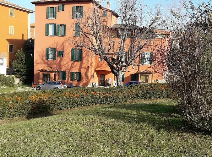 La Casa Nel 2 3*
