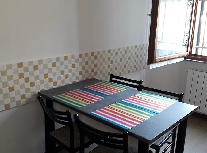 La Casa Nel 2