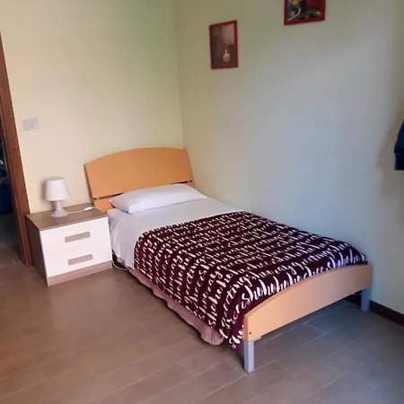 La Casa Nel 2 בית הארחה 3*